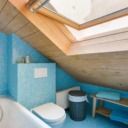 Sumptuous House With Patio Parijs